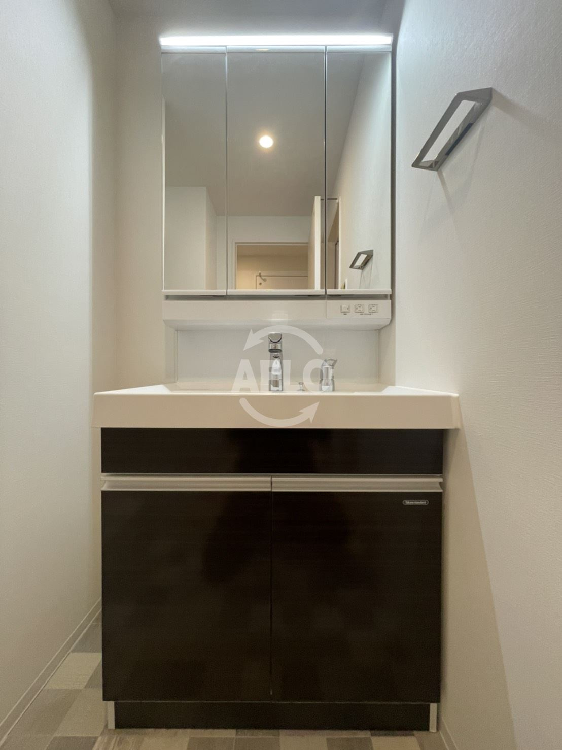 ATKレジデンスなんばの独立洗面台|ATKレジデンスなんば　独立洗面台