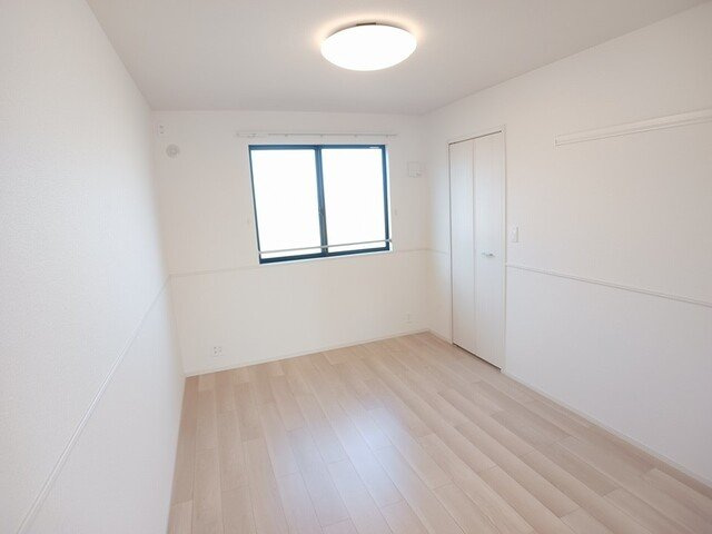 ルミナーレ荒川沖　Ⅱの洋室|個人の部屋や寝室として使える洋室です