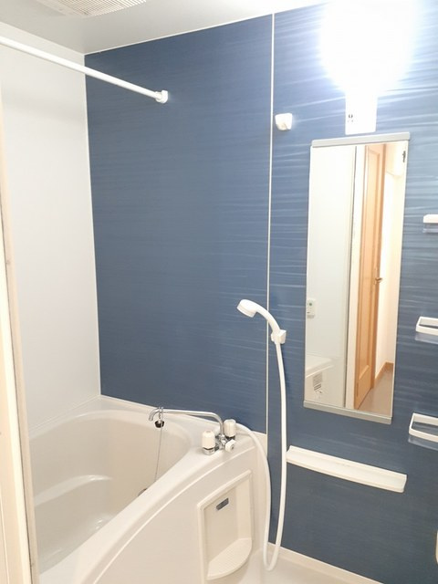 ミッテメゾンBの浴室