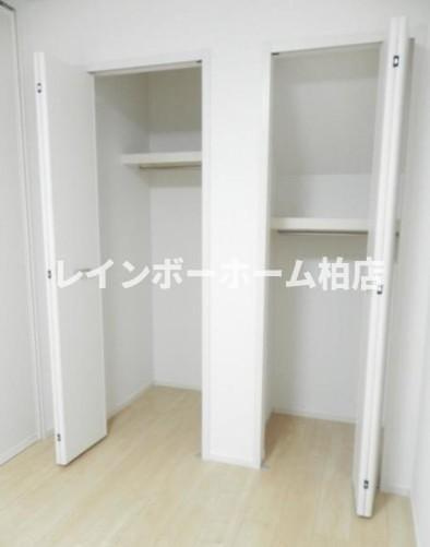 仲介手数料（賃料の1.10ヵ月）の50％OFF対象物件！の収納