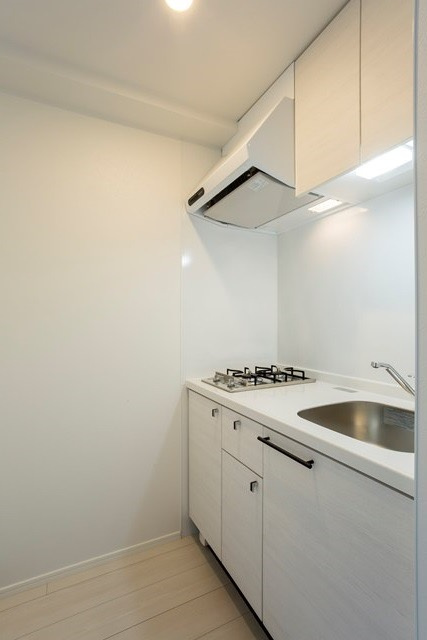 新品家具付きマンション築港本町8(KaGood福岡)のキッチン