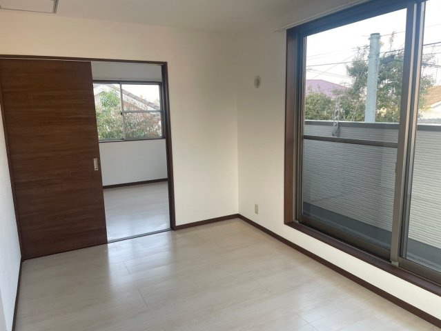 ビオス田島Ⅱの居間・リビング