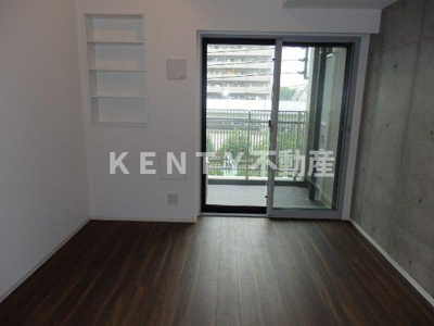 【居間・リビング】 | ZOOM品川南 | ゆったり過ごせるリビングです