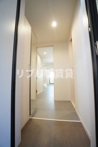 robot home みどり台の玄関