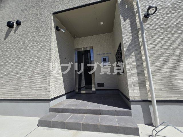 robot home みどり台のエントランス