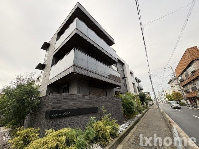 セジュール　ド　ソレイユⅡ　A棟