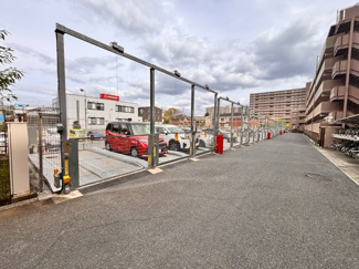 【駐車場】 | コスモ稲毛ロイヤルステージ