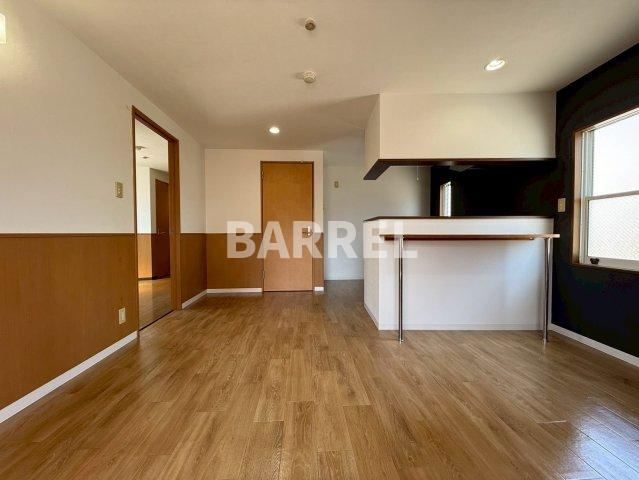 エアロの居間・リビング