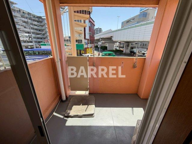 エアロのバルコニー