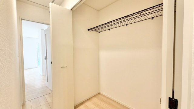 【ランドリースペース】 | アーネストワン　上峰町坊所第13