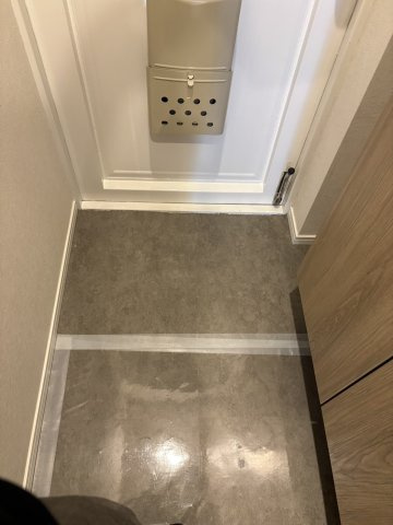 【玄関】シャトー三愛 