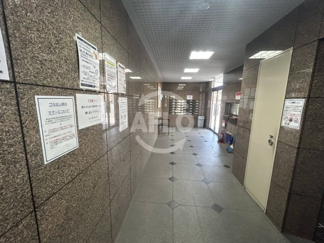 ドエル大正　小林小学校のロビー|ドエル大正　ロビー