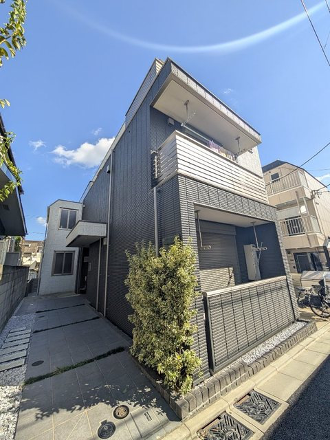 サンライズ下北沢の外観|耐震構造の旭化成へーベルメゾン