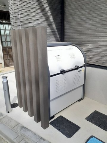 アディムーサのその他