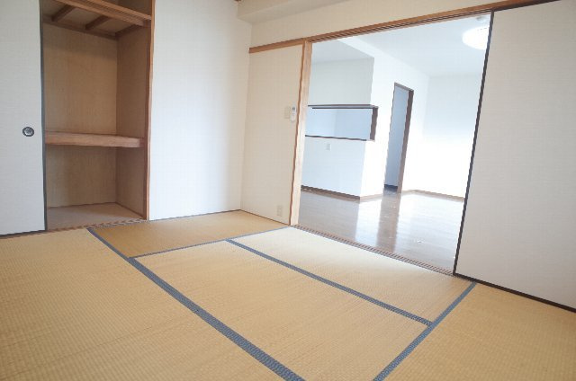ハーモパレス福岡の和室