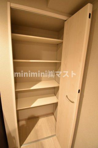 レジディア西天満の収納