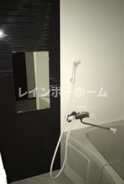 クレイノクオーレ若葉の浴室