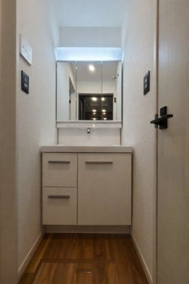 小山６丁目戸建の独立洗面台