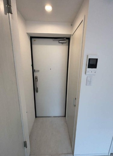 足立区千住緑町２丁目の賃貸マンションの玄関