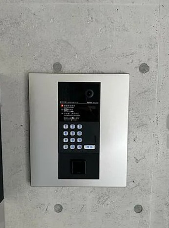 足立区千住緑町２丁目の賃貸マンションのセキュリティ