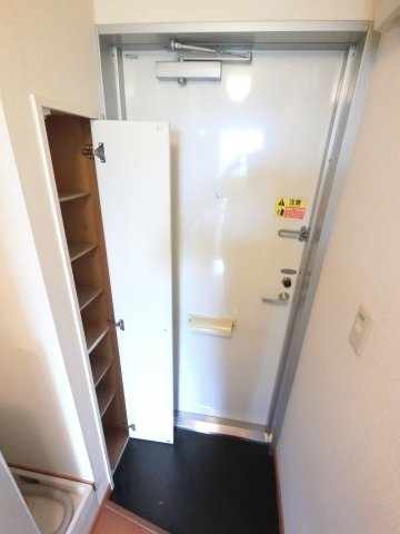 【玄関】