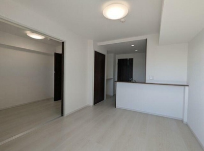 【居間・リビング】 | ＬＩＢＴＨ旭橋Ⅲ（ＧＣ） | ＬＩＢＴＨ旭橋Ⅲ（ＧＣ）★那覇市久米エリア