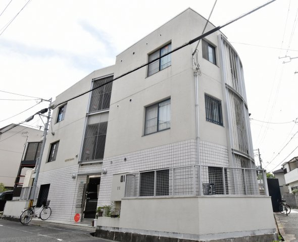 THE CITY 鳴尾の外観