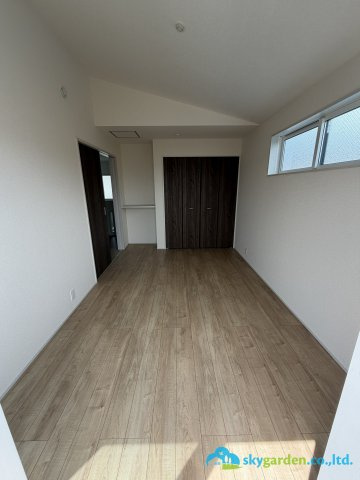 平塚市達上ヶ丘　新築戸建　全2棟2号棟の寝室