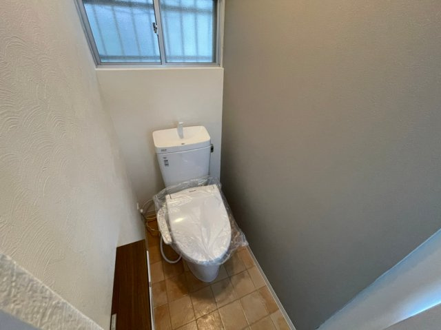 塩屋町字大谷貸家のトイレ