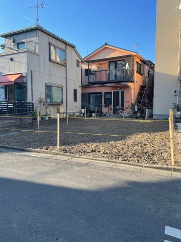 江戸川区西一之江３丁目　新築戸建て　の前面道路含む現地写真