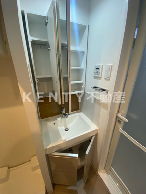 【洗面所】 | アジールコート池上 | ゆったりとスペースのある洗面所