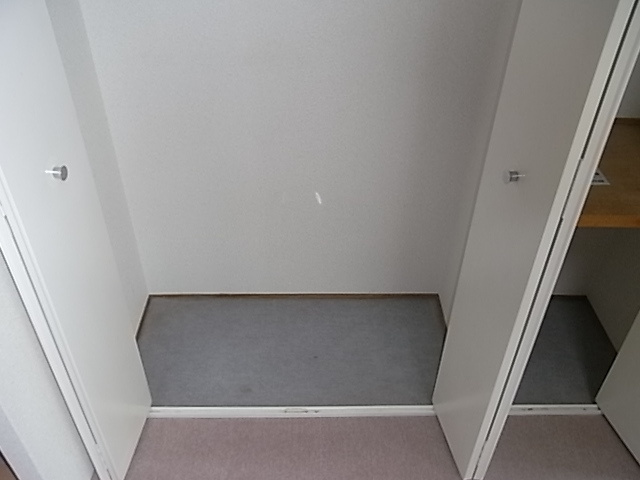 ラ・フェ・ブランシュ岡本の収納