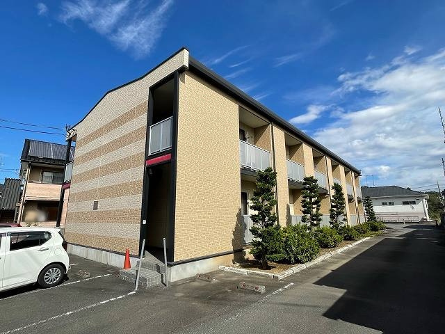 レオパレスサンシティフルヤⅢの外観