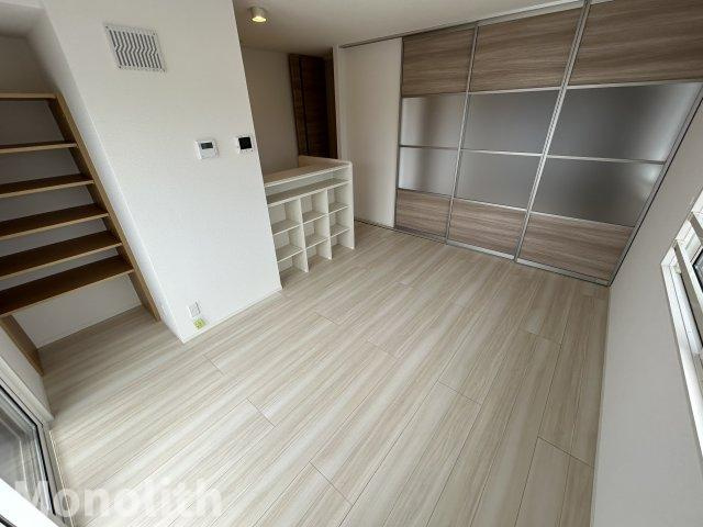 VALENTIAの居間・リビング