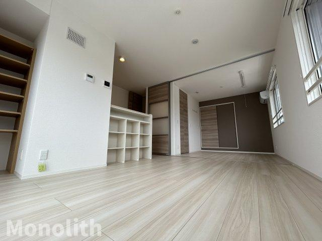 VALENTIAの居間・リビング