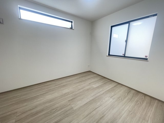 南城市佐敷新開1番（全3棟）ラストB号棟の洋室|B号棟　洋室5.43帖＋CL付き♪