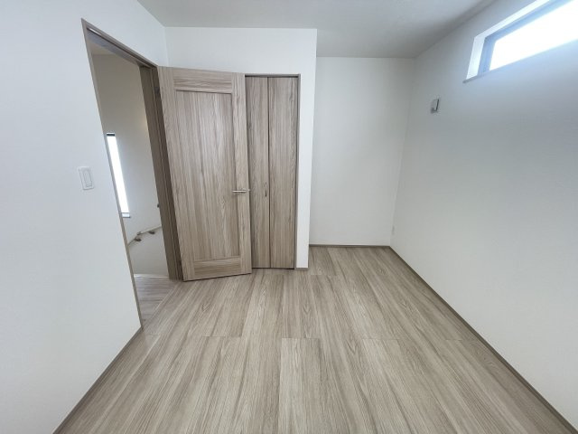 南城市佐敷新開1番（全3棟）ラストB号棟の洋室|B号棟　洋室5.43帖＋CL付き♪