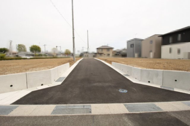 土佐市高岡町丙（全26区画）8号地　建築条件なし　売土地の前面道路含む現地写真|8号地　180.43㎡　（約54.58坪）