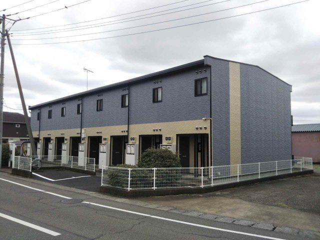 レオパレス花みずきのエントランス