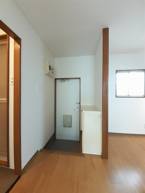 ファインヒルズＡの玄関|シンプルで使いやすい玄関です