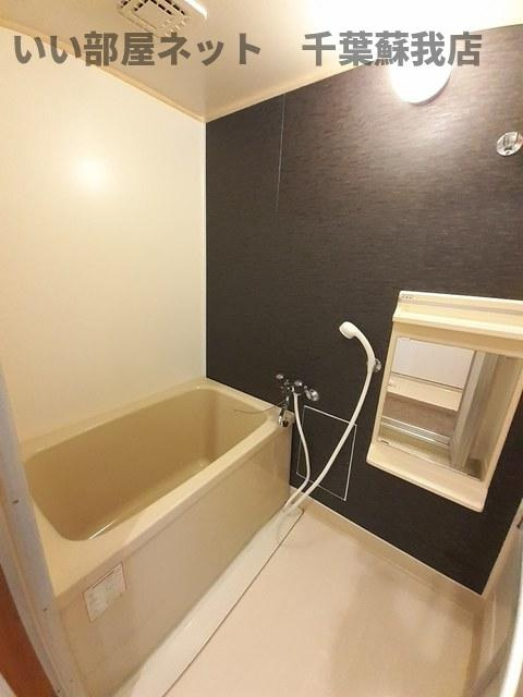ファインヒルズＡの浴室|コンパクトで使いやすいお風呂です