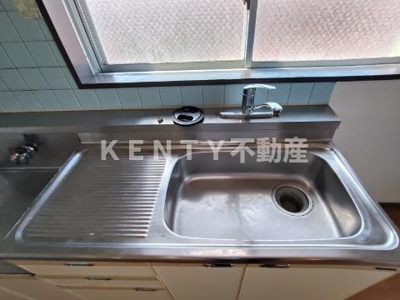 【キッチン】 | マツイチサンパレス第6 | コンパクトなキッチンで掃除もラクラク