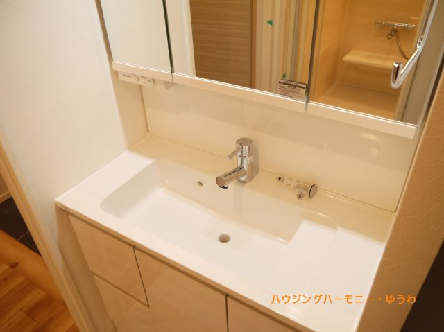 【独立洗面台】 | 王子ローヤルコーポ | イメージ画像となります。実際とは異なりますので、ご注意ください！