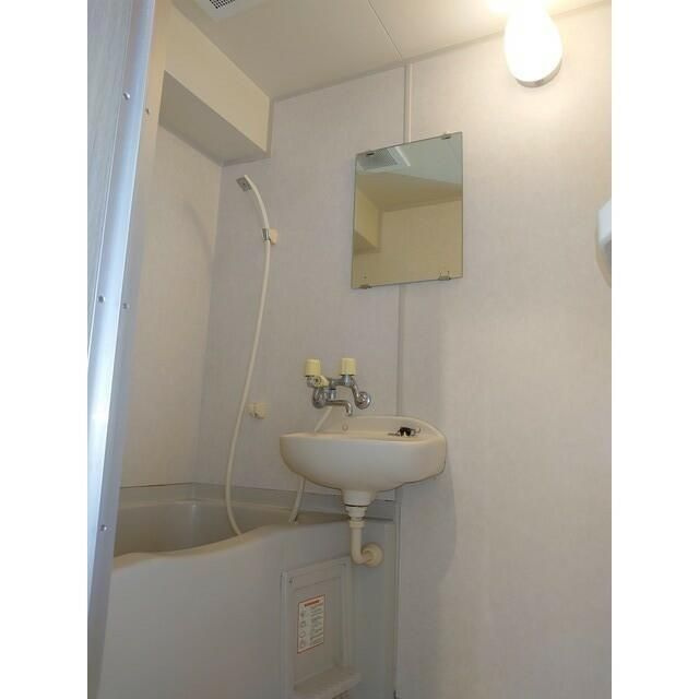 菱和パレス立教通りの浴室