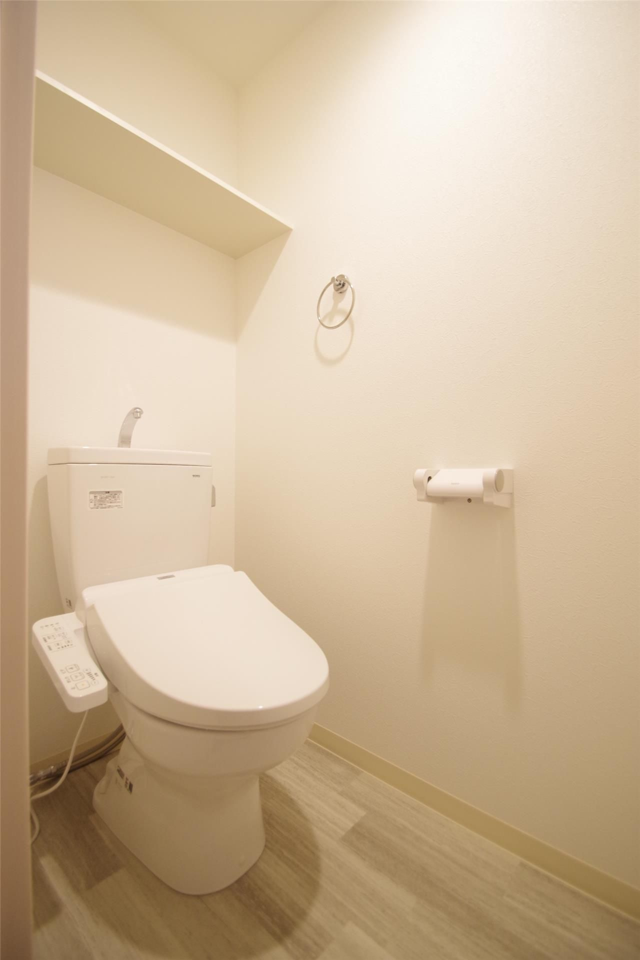 熊本市中央区新町３丁目の賃貸マンションのトイレ