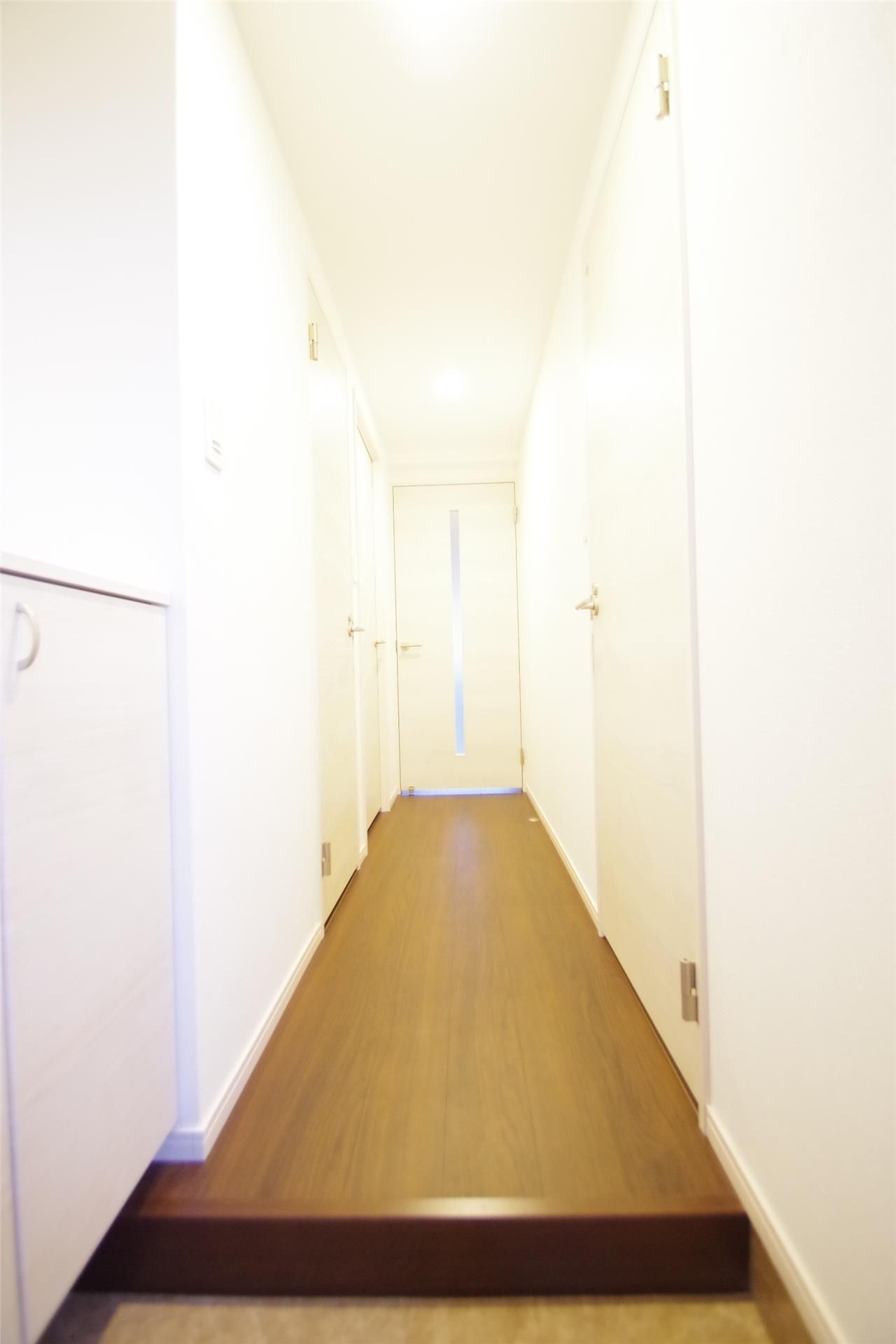 熊本市中央区新町３丁目の賃貸マンションの玄関