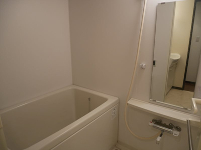 【浴室】 | グリフォーネ横浜・伊勢町弐番館