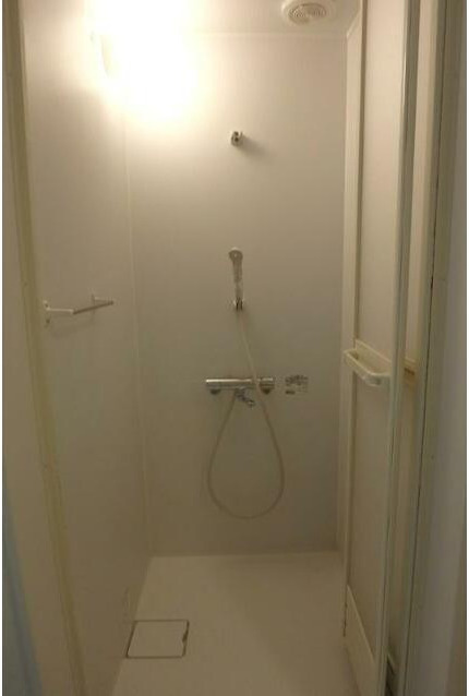 中野区鷺宮３丁目のアパートのシャワールーム