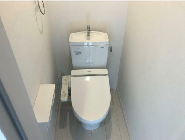 中野区鷺宮３丁目のアパートのトイレ