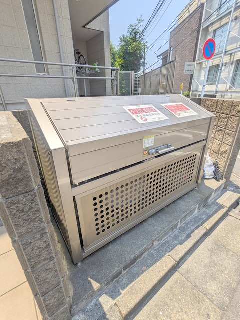 サニーアワーズ池ノ上のその他|★ゴミストッカー★